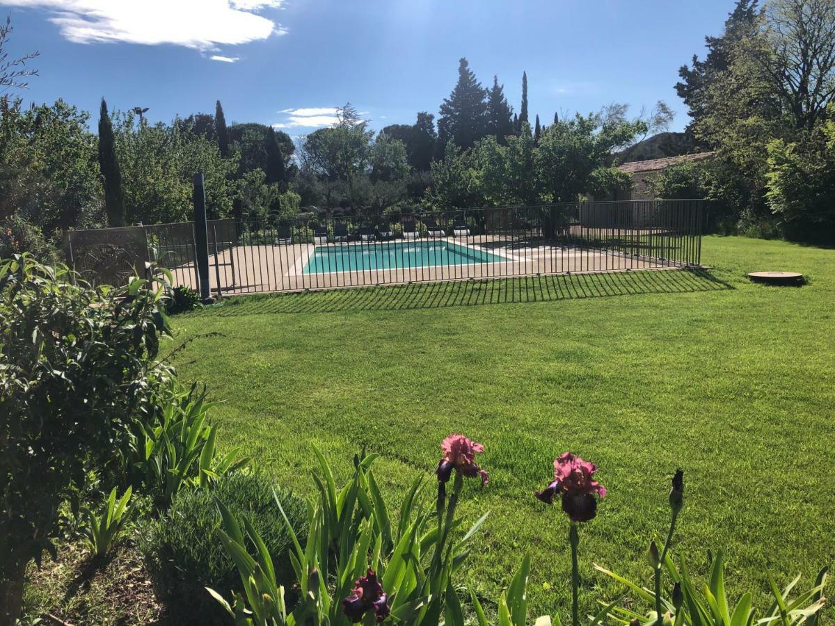 Domaine Du Mas Foucray Aparthotel Les Baux-de-Provence Εξωτερικό φωτογραφία